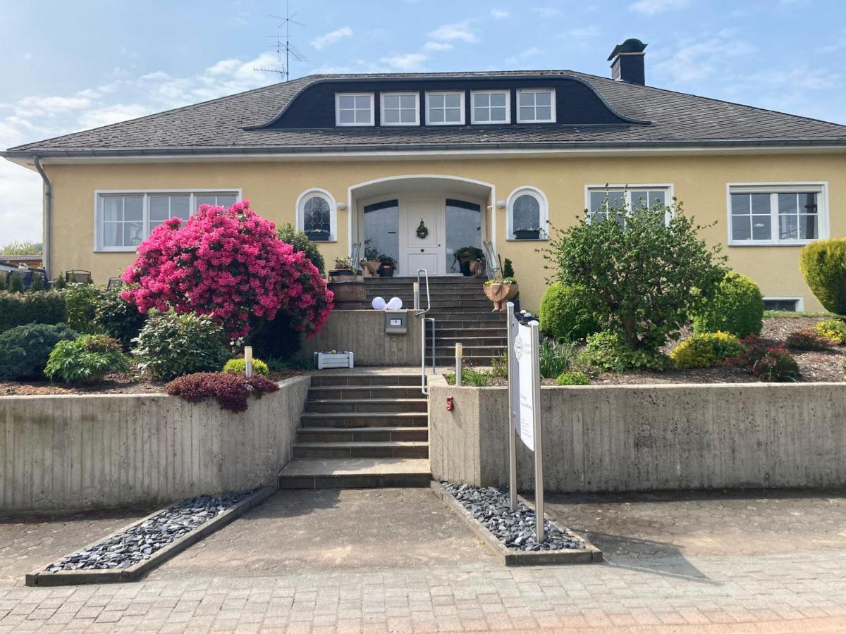 Weingut Goedert Apartment Osann-Monzel Exterior foto